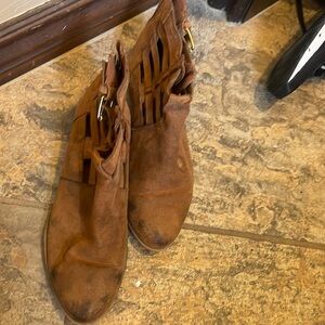 Women’s ankle boots